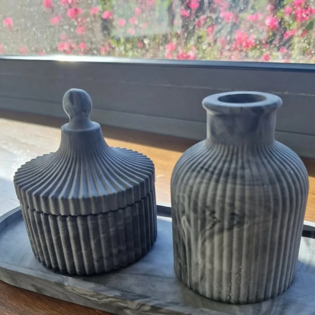 Concrete Pot with a Modern and Elegant Design