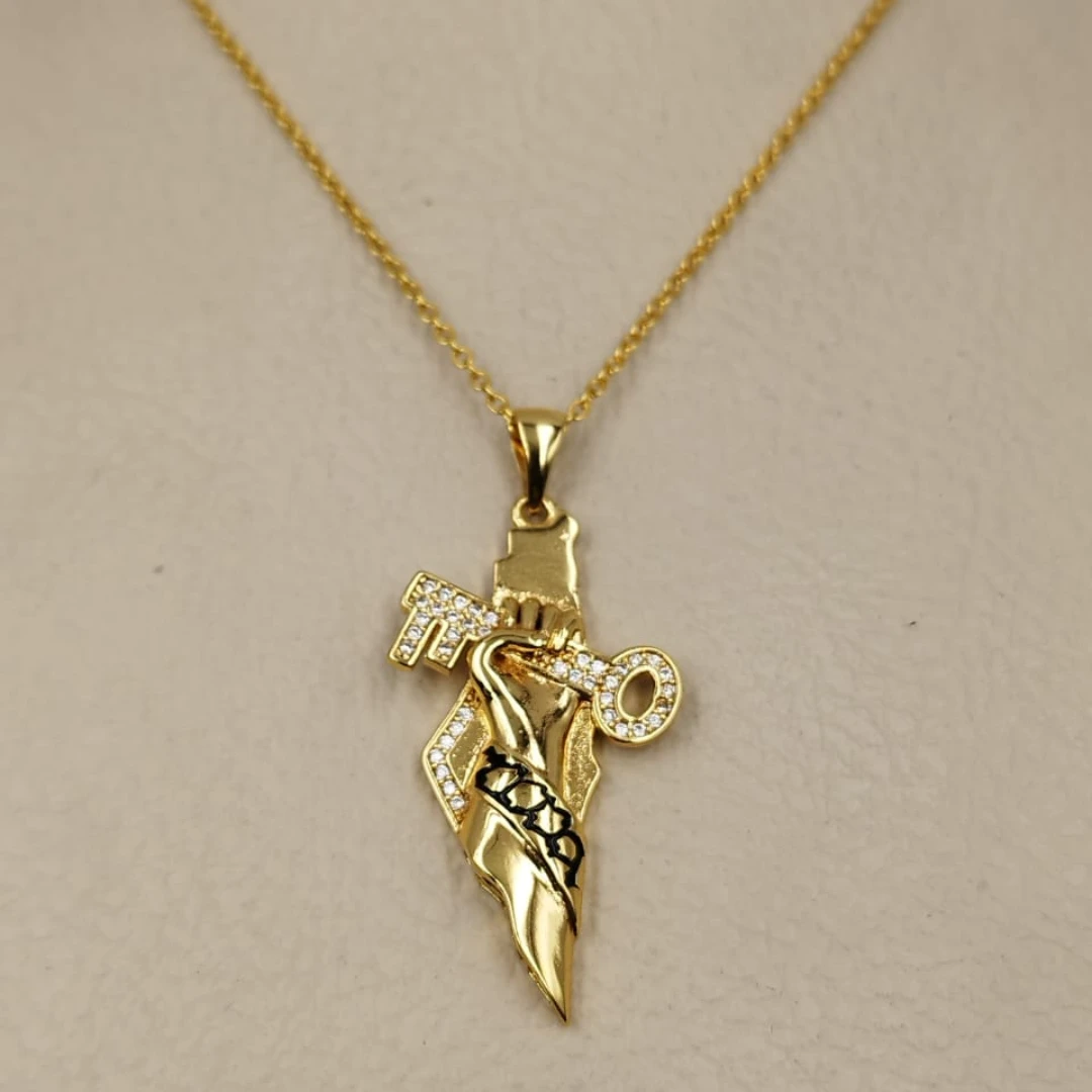 Elegant Gold/Silver Plated Necklace for Women – Luxury Design, Tarnish-Resistant