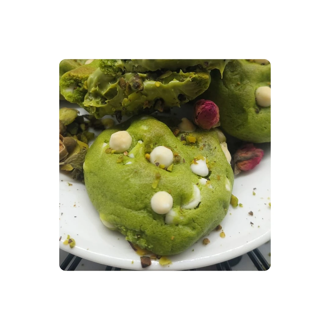 Mini Pistachio Cookies – A Blend of Luxury & Delight