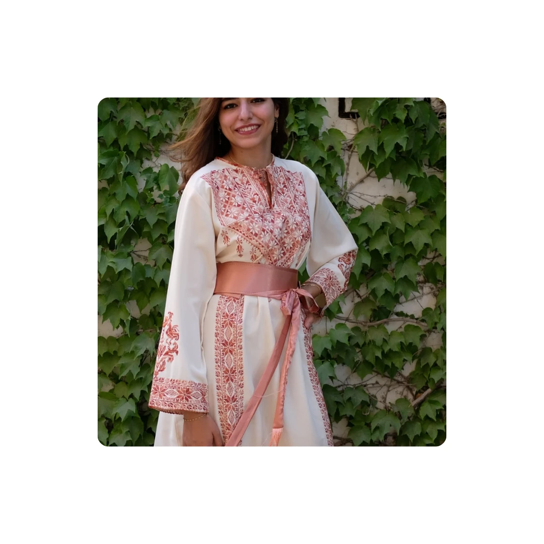Authentic Hand-Embroidered Palestinian Thobe – From Aqir Village – “Reesh” Threa