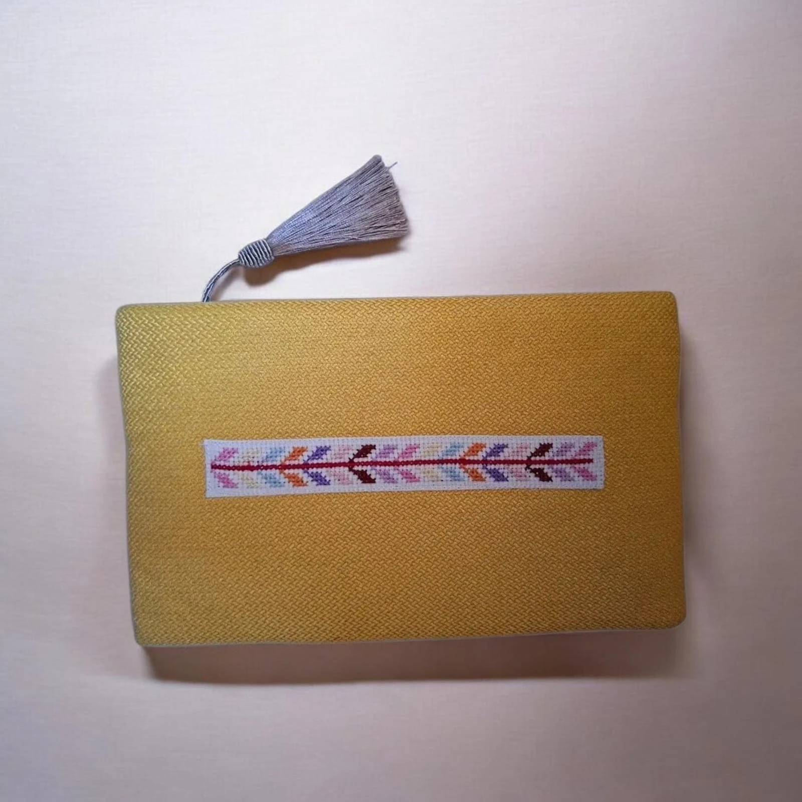 Elegant Clutch with a Modern Heritage Design